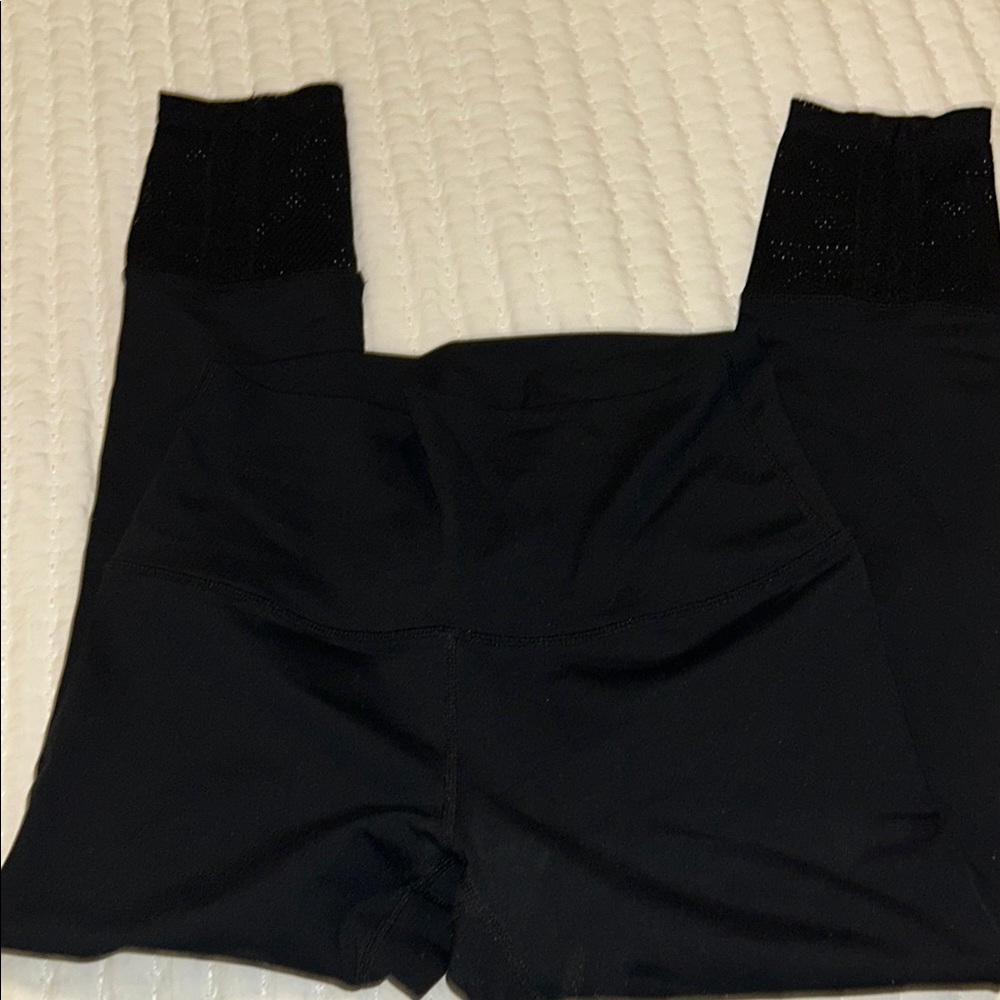Zyia Leggings